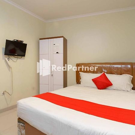 Jo Residence Syariah Redpartner Jakarta Ngoại thất bức ảnh