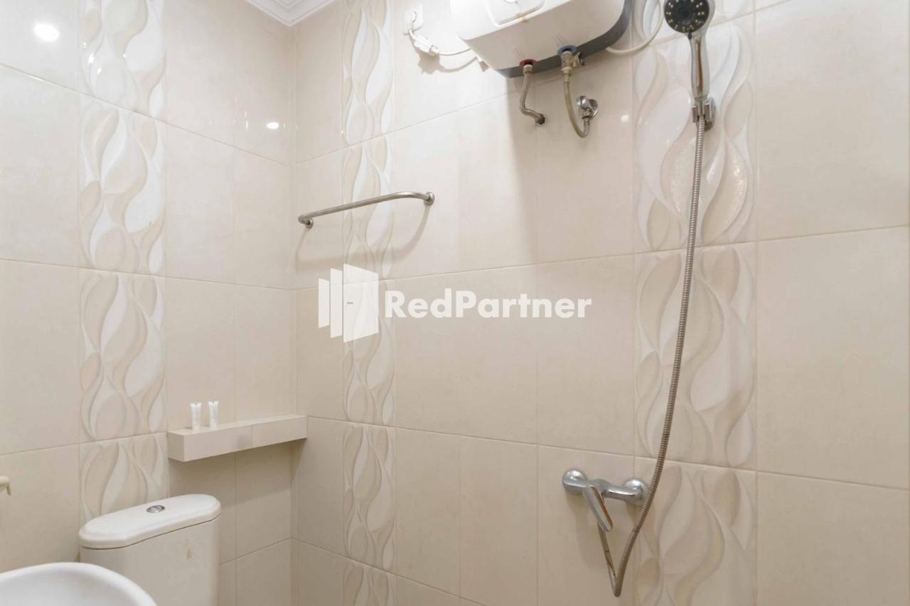 Jo Residence Syariah Redpartner Jakarta Ngoại thất bức ảnh