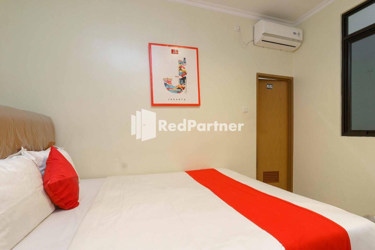 Jo Residence Syariah Redpartner Jakarta Ngoại thất bức ảnh